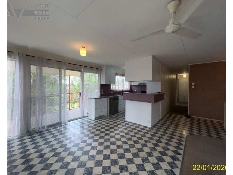 63 Stower Street, Blackwater QLD 4717