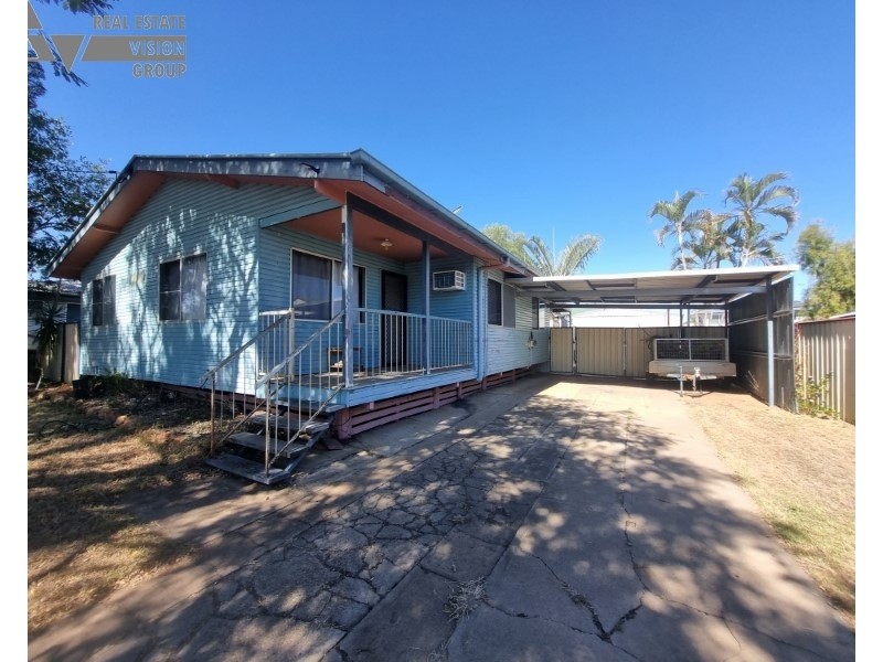 9 Gum St, Blackwater QLD 4717