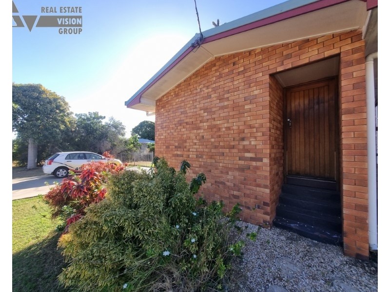 18 Wey St, Blackwater QLD 4717