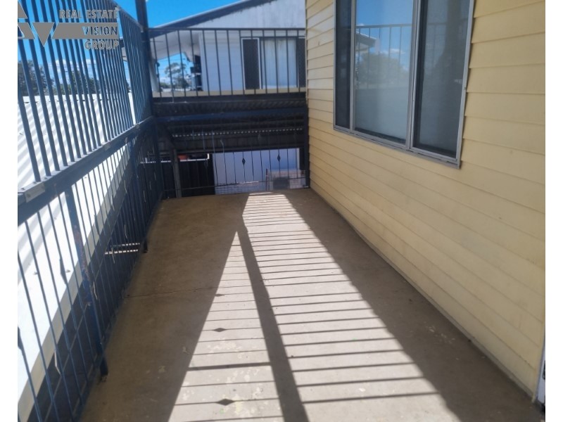 19 Fig St, Blackwater QLD 4717