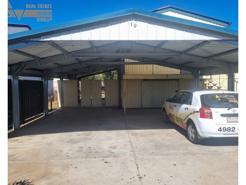 19 Fig St, Blackwater QLD 4717