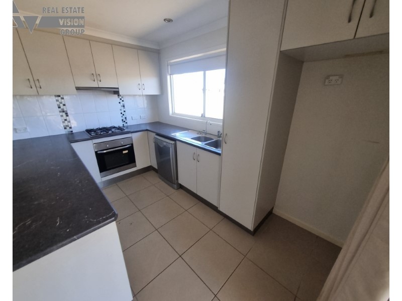 28 Manna Street, Blackwater QLD 4717