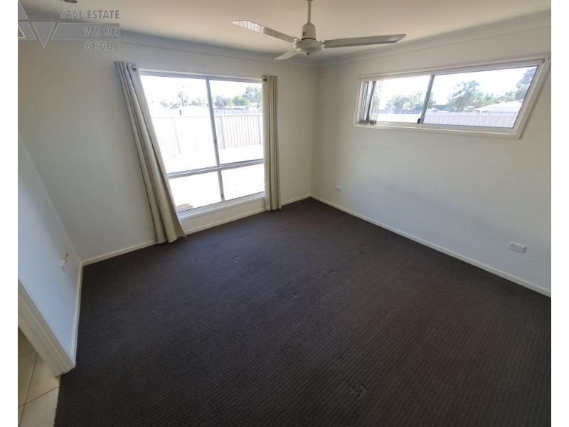 28 Manna Street, Blackwater QLD 4717