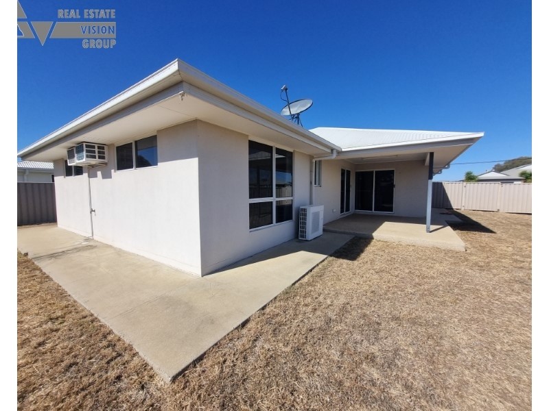 28 Manna Street, Blackwater QLD 4717