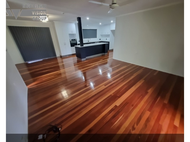 24 Birt St, Blackwater QLD 4717