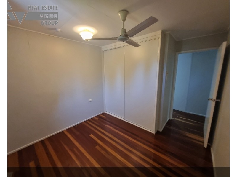 24 Birt St, Blackwater QLD 4717