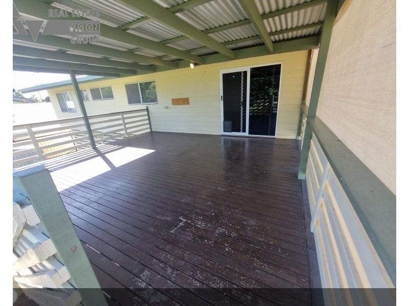 24 Birt St, Blackwater QLD 4717