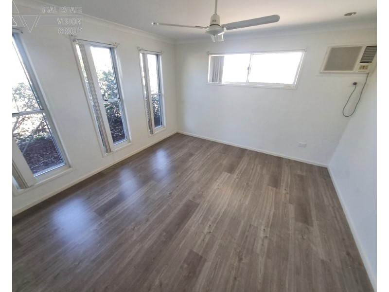 28 Manna Street, Blackwater QLD 4717