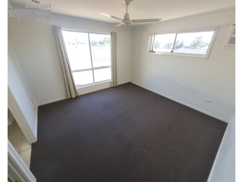 28 Manna Street, Blackwater QLD 4717