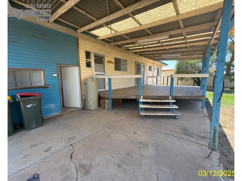 18 Bottletree Street, Blackwater QLD 4717