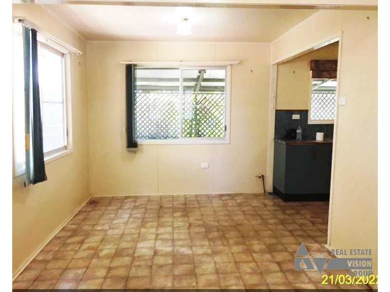 71 Arthur St, Blackwater QLD 4717