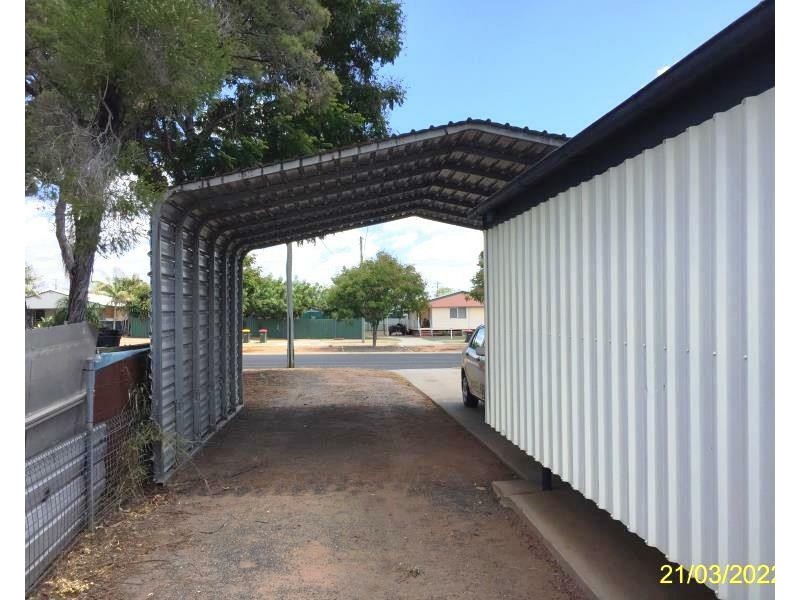 71 Arthur St, Blackwater QLD 4717