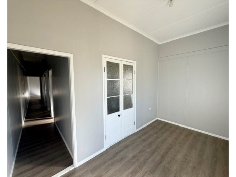 Unit 1/93 Ruby Street, Emerald QLD 4720