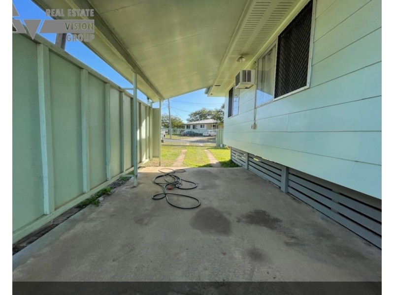 55 Wattle St, Blackwater QLD 4717
