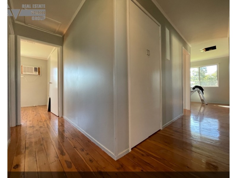 55 Wattle St, Blackwater QLD 4717