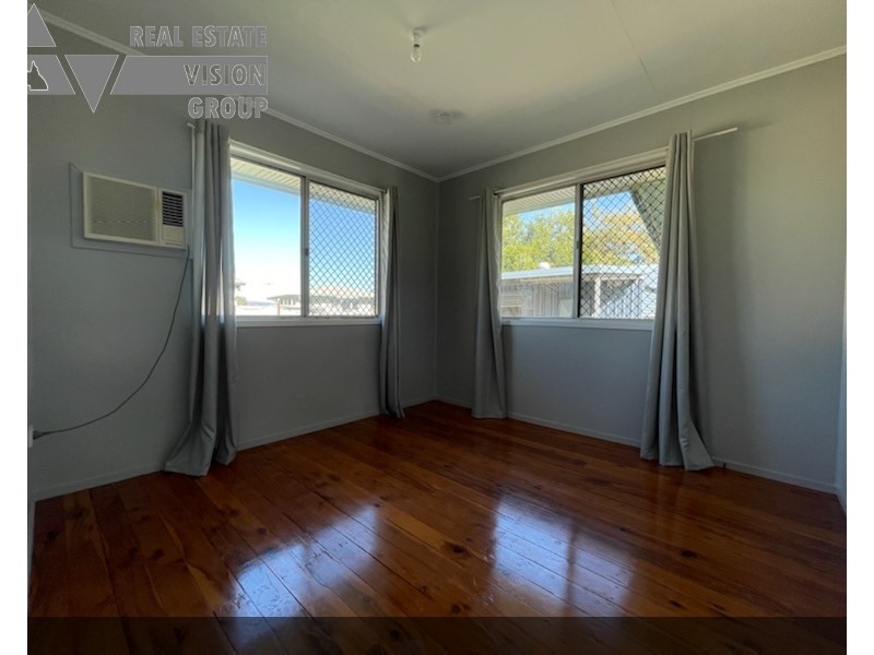 55 Wattle St, Blackwater QLD 4717