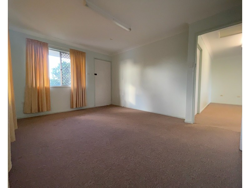 Unit 1/22 Wey Street, Blackwater QLD 4717