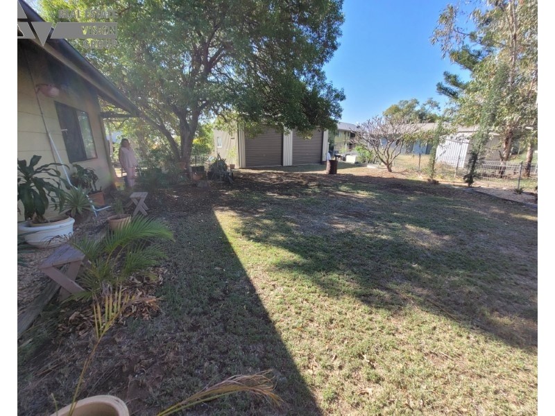 28 Hibiscus Crescent, Blackwater QLD 4717