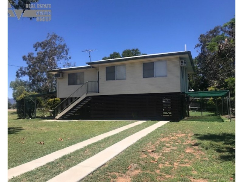 23 Gum St, Blackwater QLD 4717