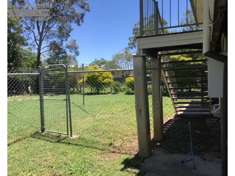 23 Gum St, Blackwater QLD 4717