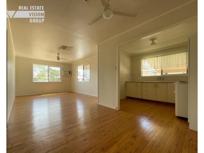 7 Boonery St, Blackwater QLD 4717