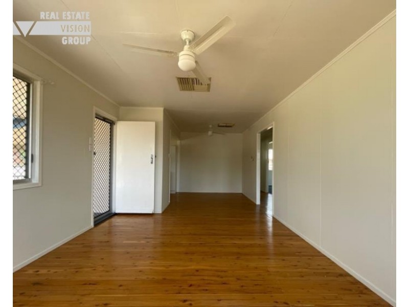 7 Boonery St, Blackwater QLD 4717
