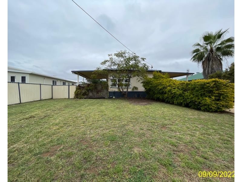 13 Boonery Street, Blackwater QLD 4717