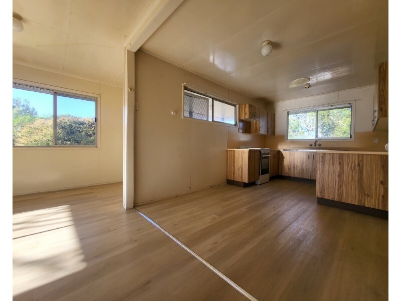 34 Bendee Crescent, Blackwater QLD 4717