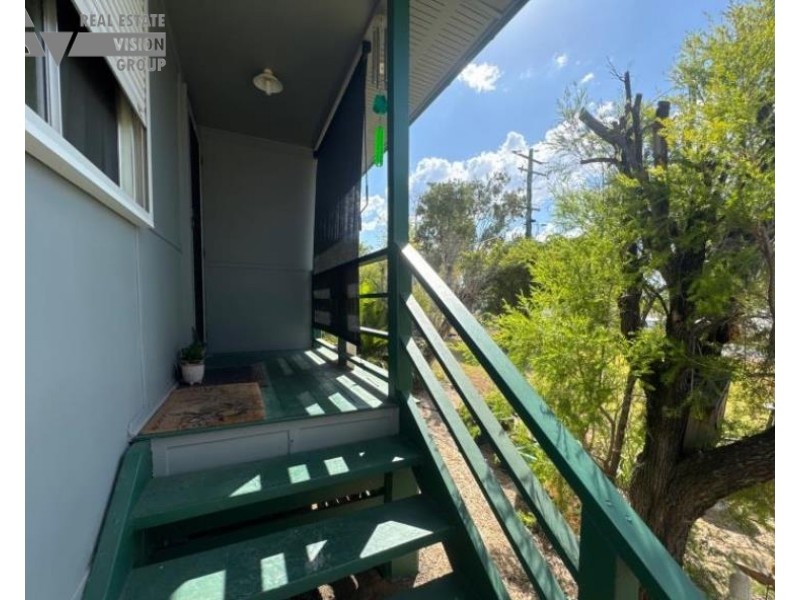 3 Mulga St, Blackwater QLD 4717