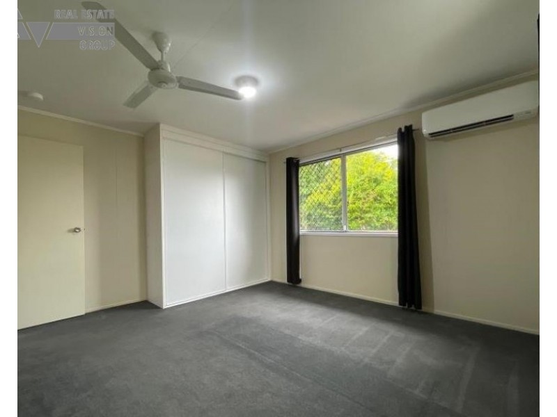 42 Bottletree Avenue, Blackwater QLD 4717