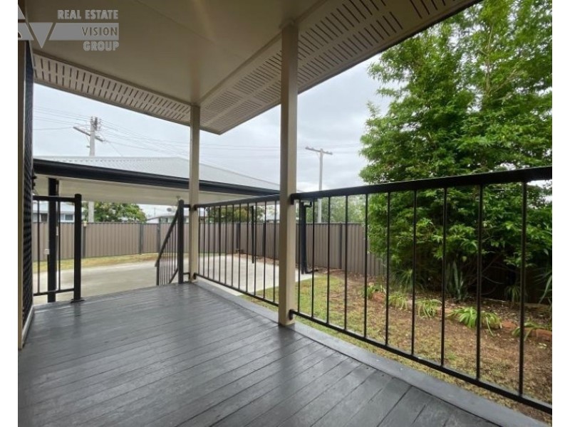 42 Bottletree Avenue, Blackwater QLD 4717