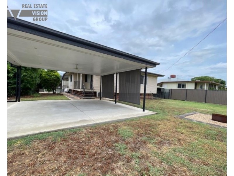42 Bottletree Avenue, Blackwater QLD 4717