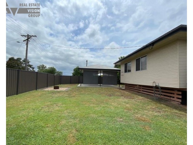 42 Bottletree Avenue, Blackwater QLD 4717