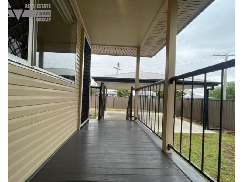 42 Bottletree Avenue, Blackwater QLD 4717