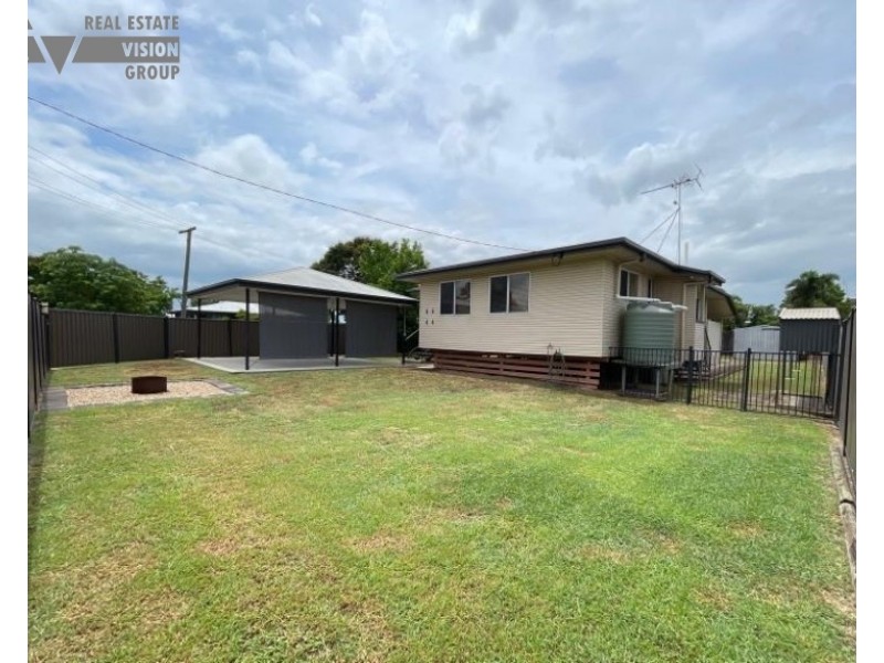 42 Bottletree Avenue, Blackwater QLD 4717