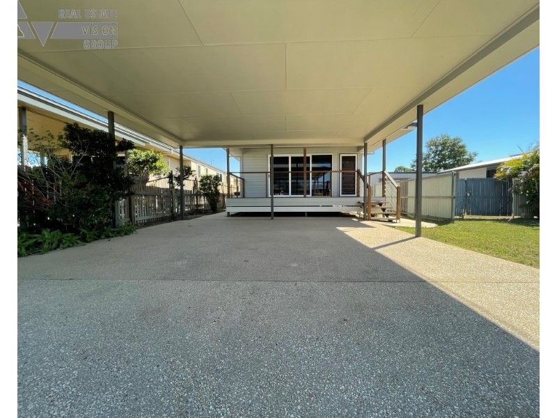 2/16 Pandanus Street, Blackwater QLD 4717