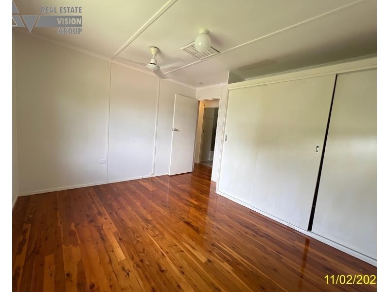 24 Long Street, Blackwater QLD 4717