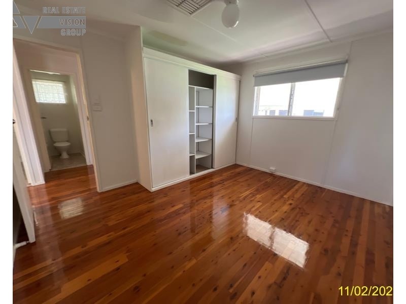 24 Long Street, Blackwater QLD 4717