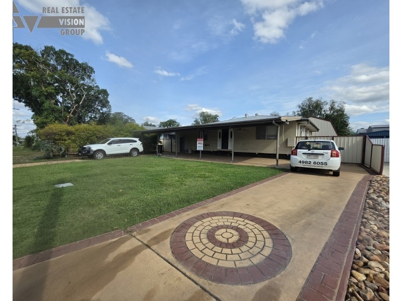 7 Gum Street, Blackwater QLD 4717