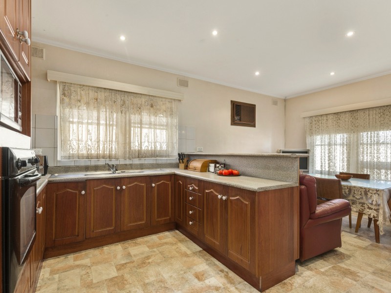 6 Spring St, North Plympton SA 5037
