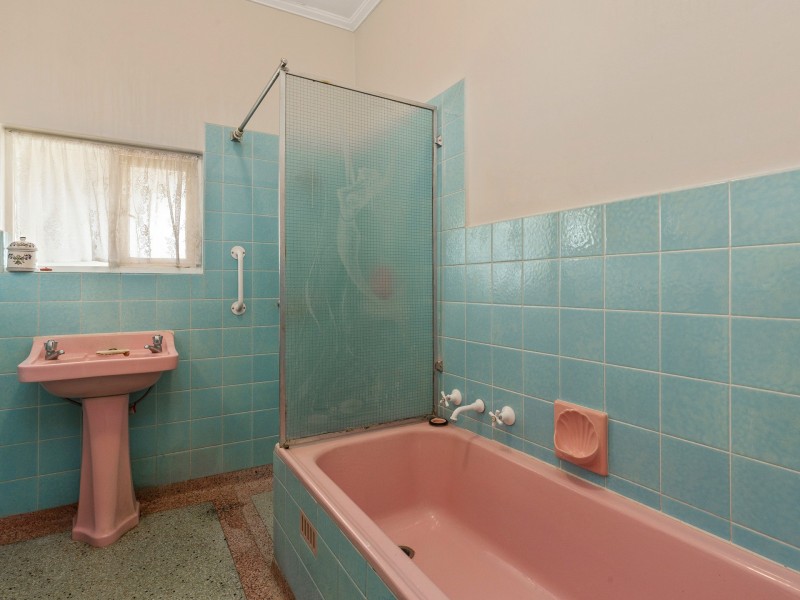 6 Spring St, North Plympton SA 5037