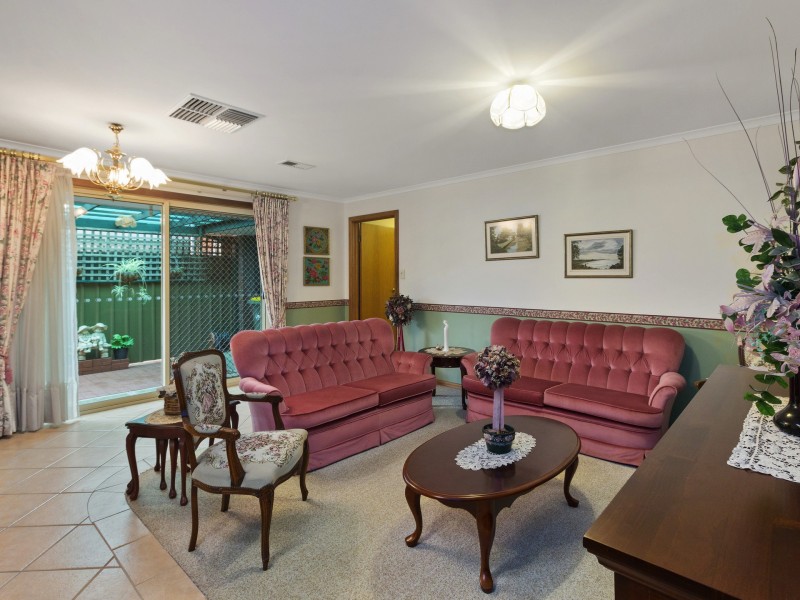 27 Barwell Ave, Marleston SA 5033