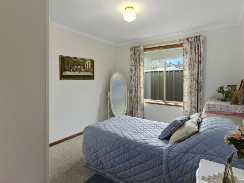 27 Barwell Ave, Marleston SA 5033