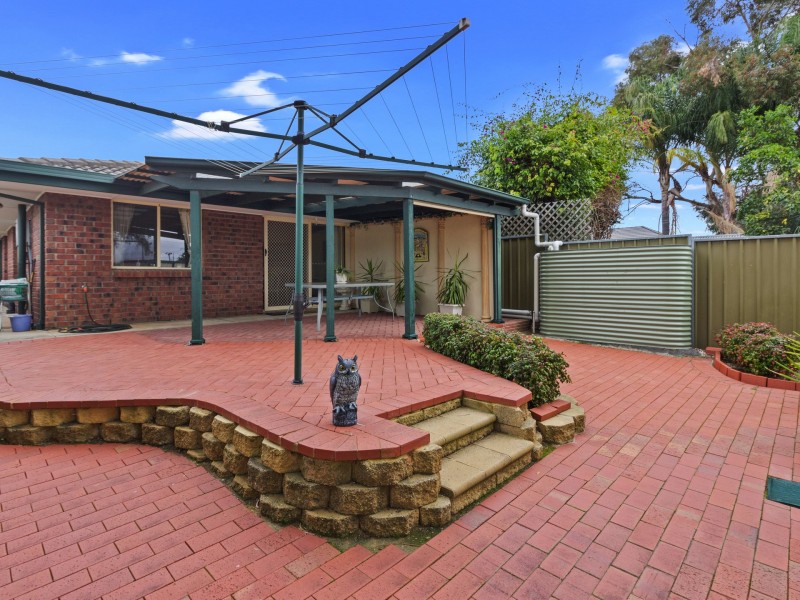27 Barwell Ave, Marleston SA 5033