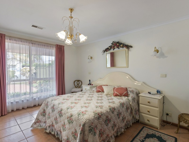 27 Barwell Ave, Marleston SA 5033