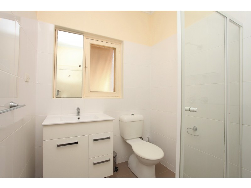 3/7 Daphne St, Kurralta Park SA 5037