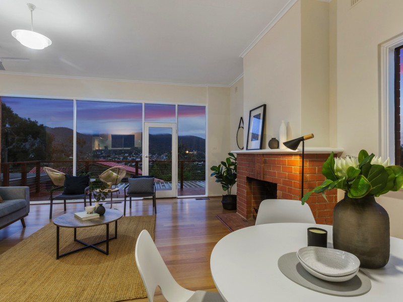 17 Dene Road, Highbury SA 5089