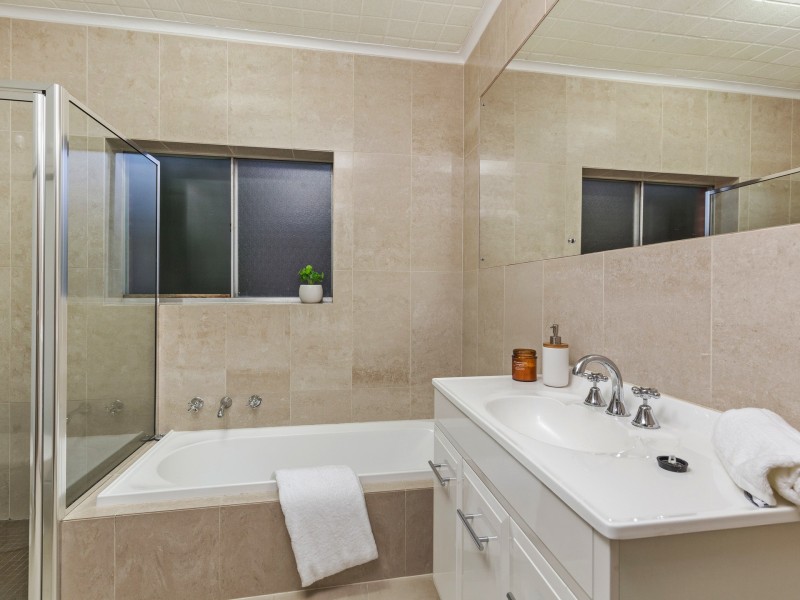 17 Dene Road, Highbury SA 5089