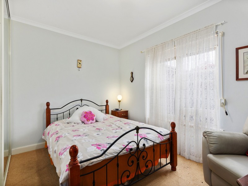 Unit 2/5 Downing St, Hove SA 5048