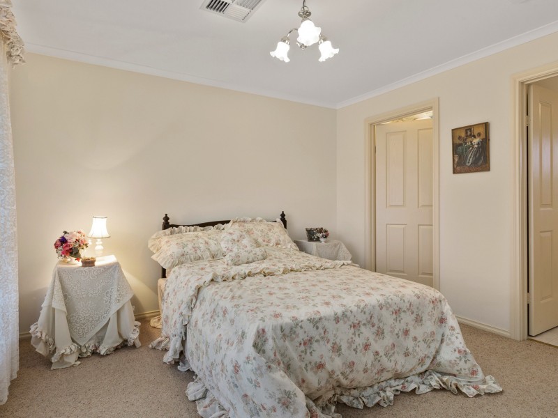 14 Hughes St, Linden Park SA 5065